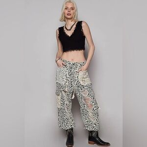 POL Leopard Print Wide Leg Pants with Cream Accents Size L